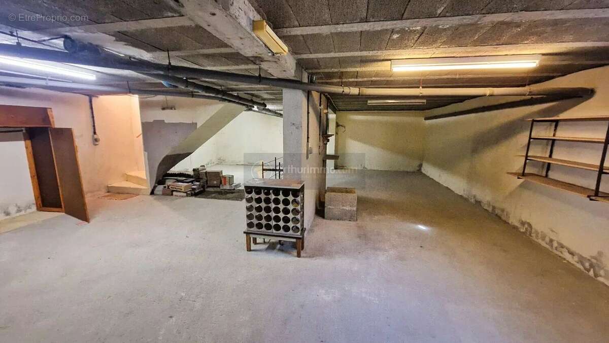 Maison à LE RELECQ-KERHUON