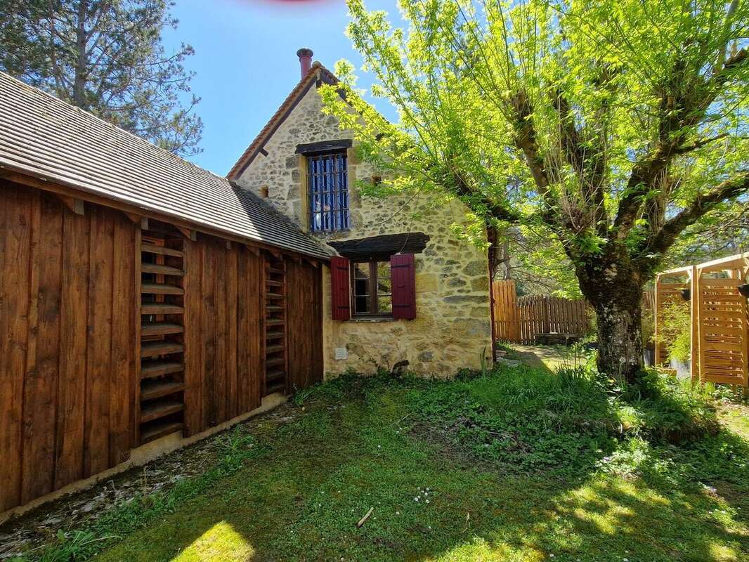 20260409151644 - Maison à SAVIGNAC-DE-MIREMONT