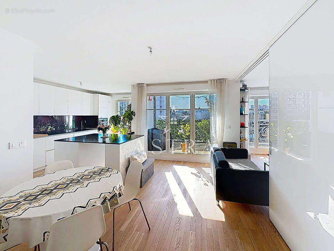 Appartement à LE PLESSIS-ROBINSON