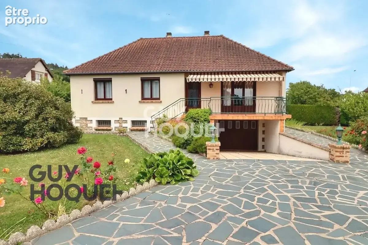 Maison à BERNAY