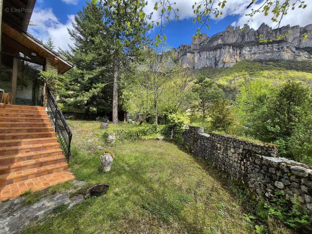Maison à CHATILLON-EN-DIOIS