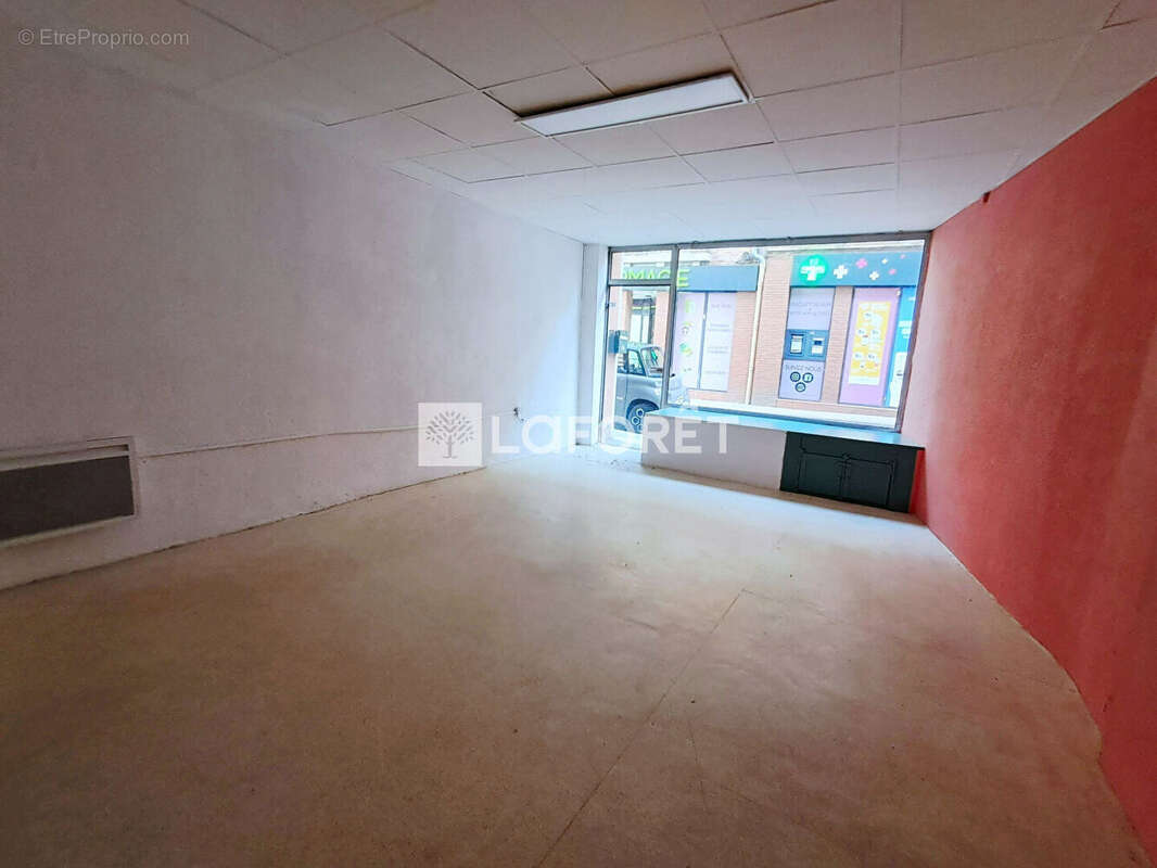 Commerce à VILLEMUR-SUR-TARN