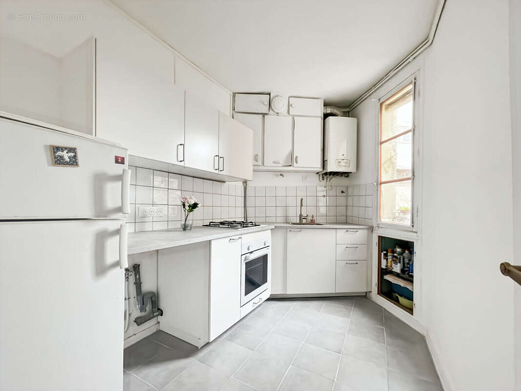 Appartement à PARIS-18E