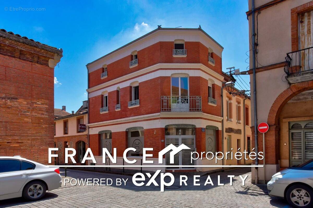 GARRÉ - Appartement à CARBONNE