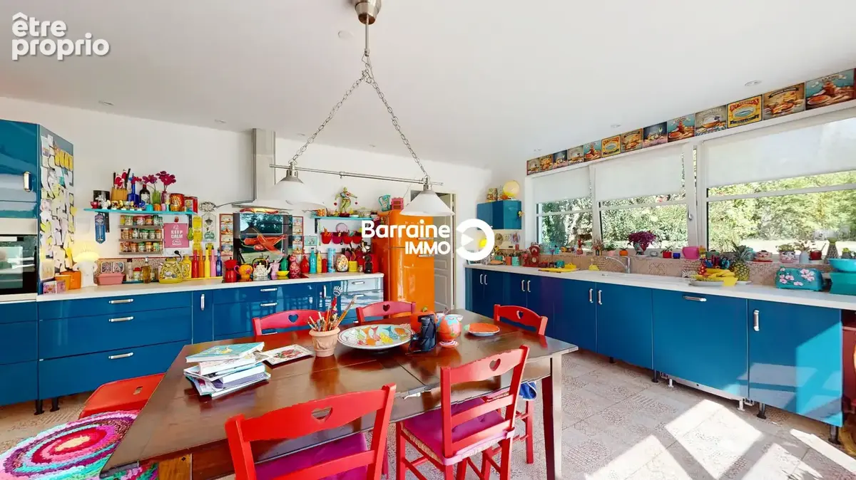 BARRAINE IMMO - A VENDRE : Villa vue mer - 253m² - à 700m de la mer - Porspoder. Réf : PZ00389-FL. - photo 5