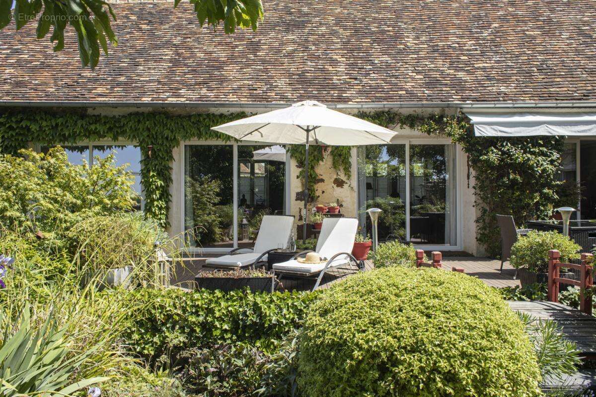 Maison à LE GUE-DE-LA-CHAINE