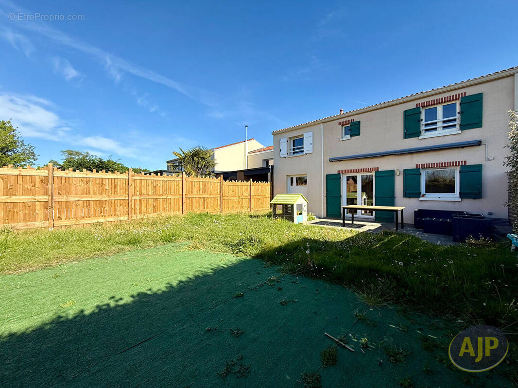 Maison à SAINTE-PAZANNE