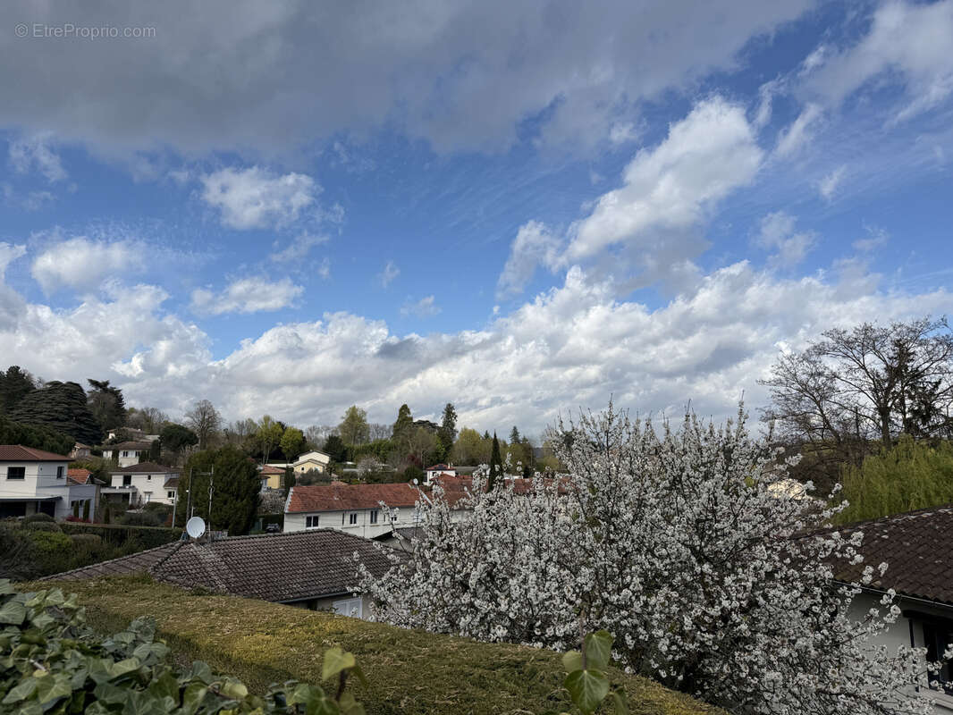 Maison à SAINT-CYR-AU-MONT-D'OR