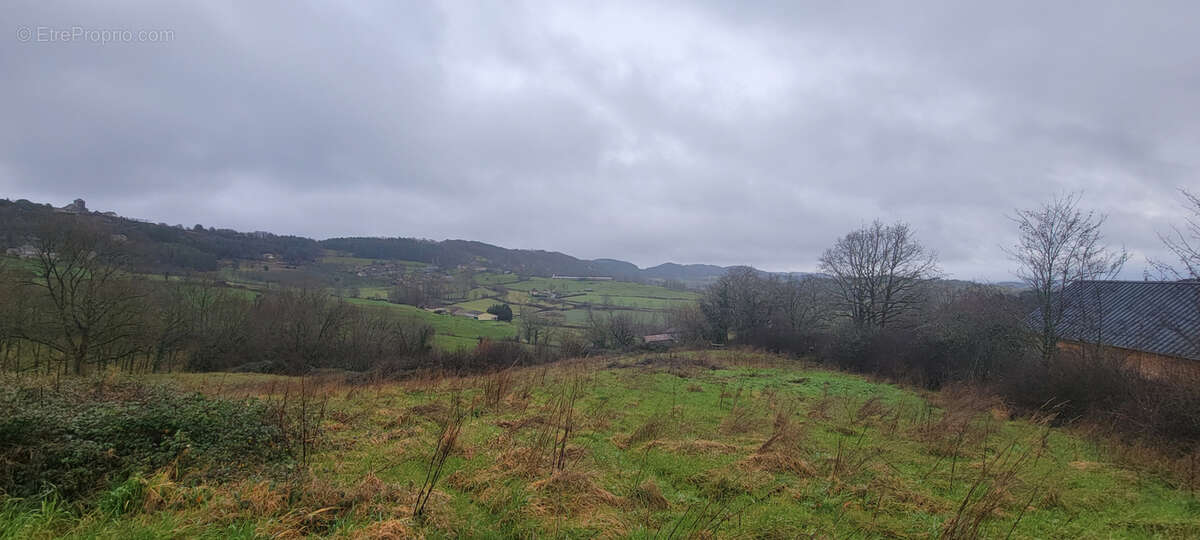 Terrain à PUY-D'ARNAC