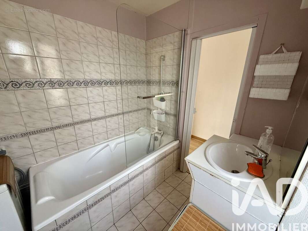 Photo 3 - Appartement à DAMMARIE-LES-LYS