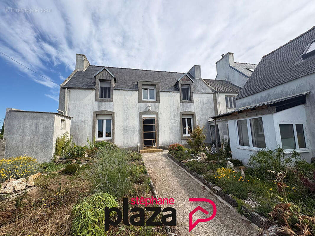 Maison à PLOUHINEC