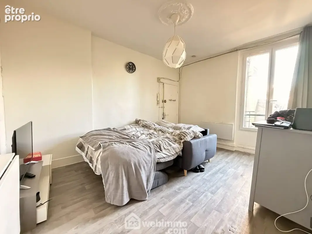 Toutes les fenêtres sont en double vitrage PVC