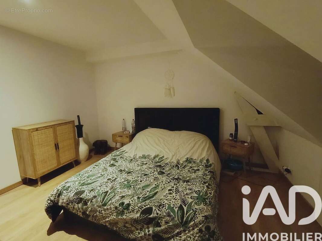 Maison 144 m² à Saint-Malo-Des-Trois-Fontaines  - photo 8