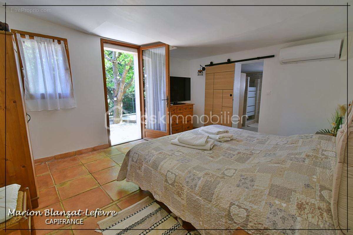 Maison à LA GARDE-FREINET