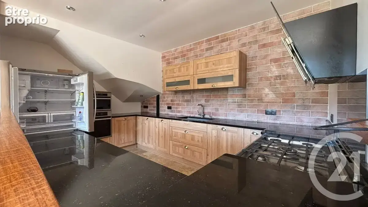 Maison 9 pièces 328 m² à vendre à Marcilly-La-Campagne (27320) - photo 6