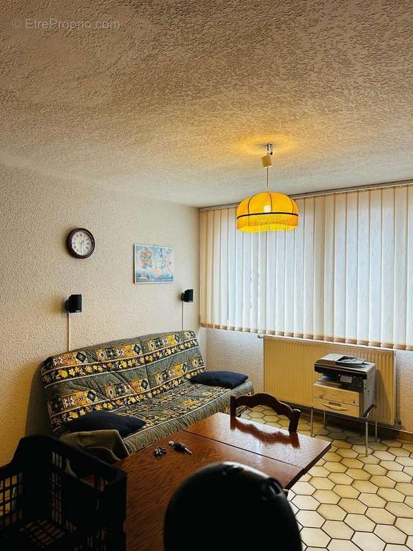 Appartement à LARAGNE-MONTEGLIN