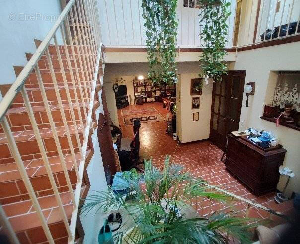 Maison à BAGNOLS-SUR-CEZE