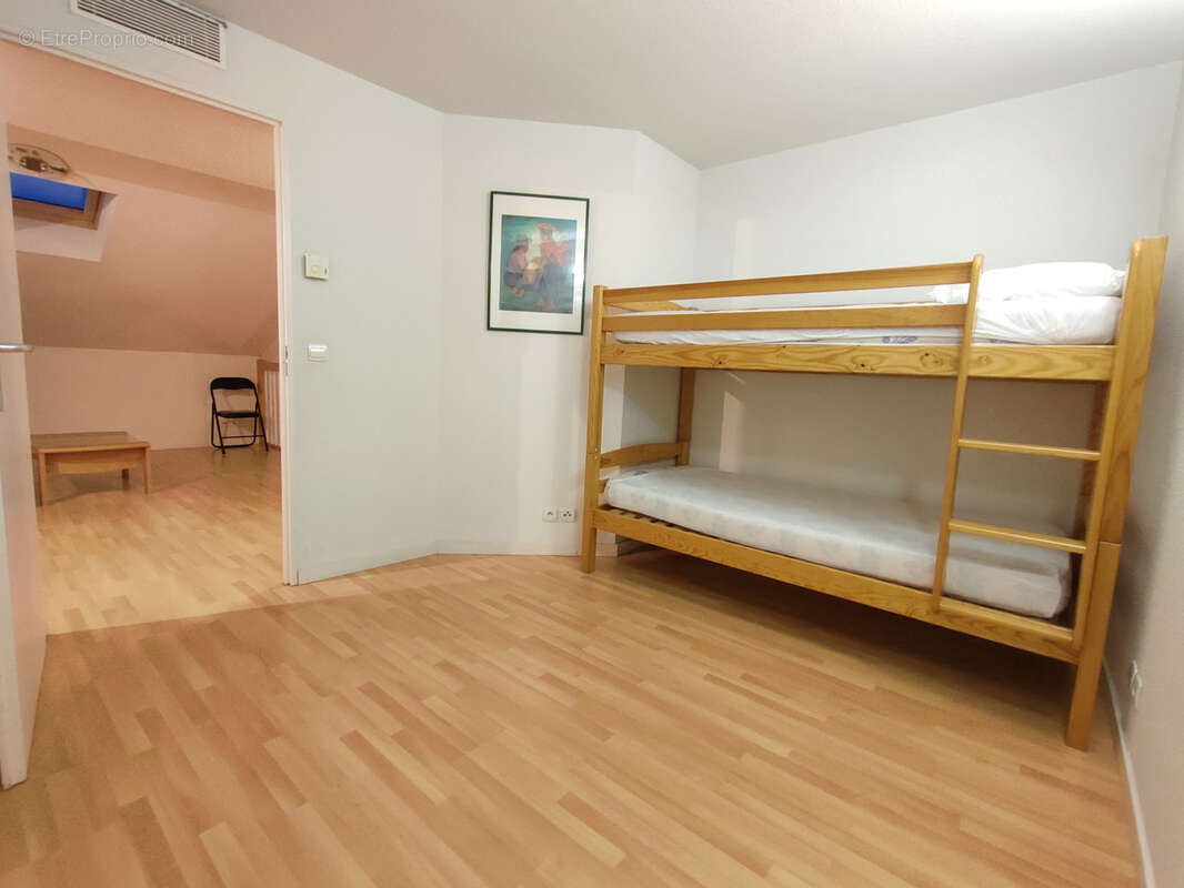 LA ROCHELLE Les Minimes   T5 104 M2, 3 chambres, terrasse 20 m2, vue lac - photo 8