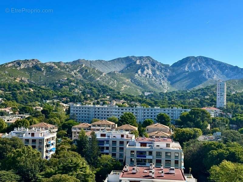 Appartement à MARSEILLE-9E