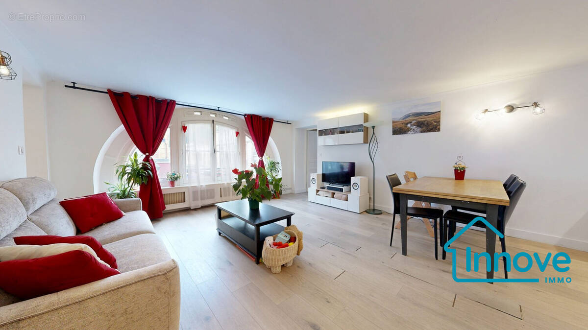 Appartement à VERSAILLES