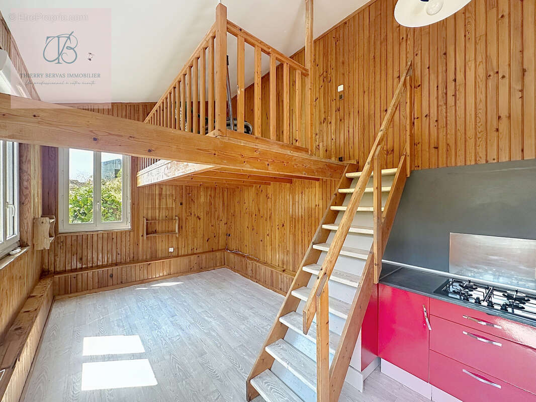 Maison des années 30 avec vue mer  -   Situation exceptionnelle - photo 3