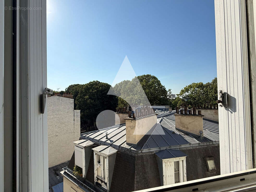 Appartement à PARIS-11E