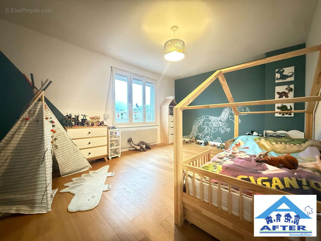 Maison à DAMELEVIERES