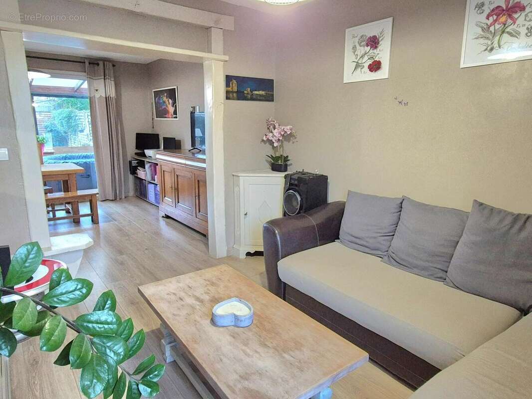 Photo 2 - Maison à MAGNANVILLE