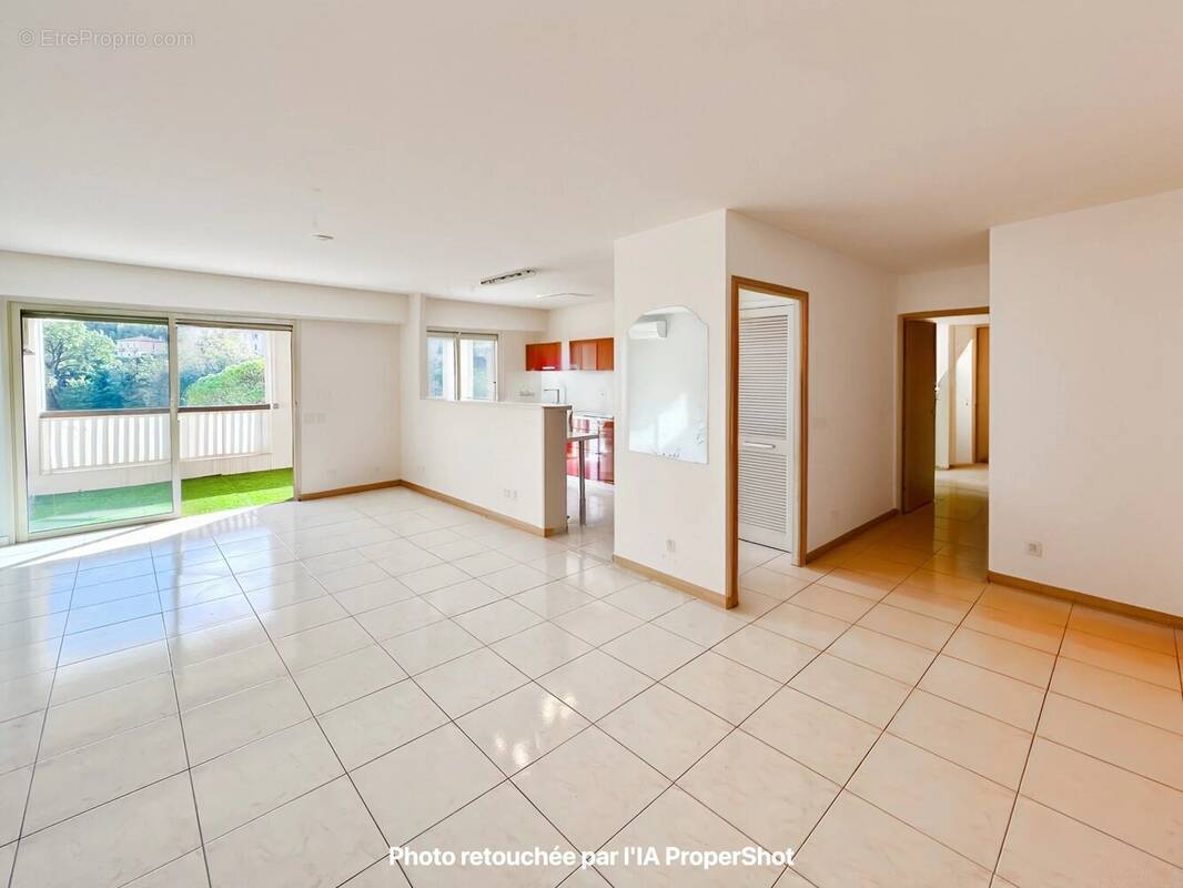 Appartement à VENCE