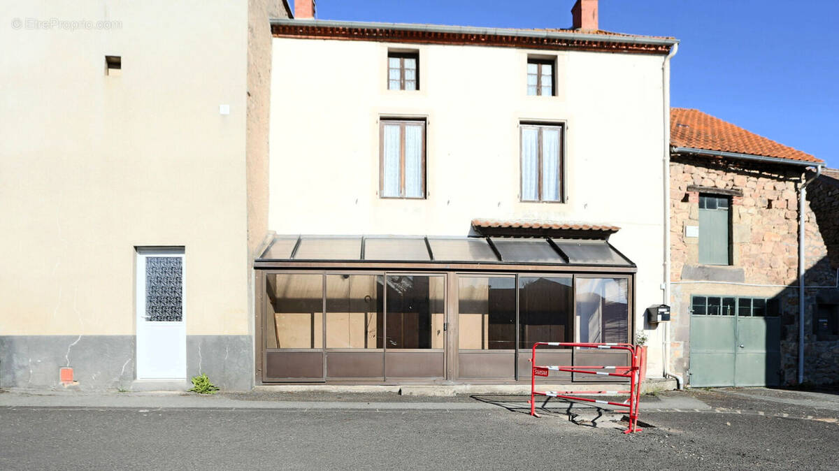 Maison à SAINT-PARDOUX