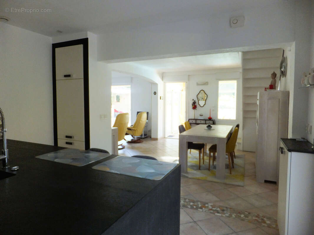 Maison à VAUVERT