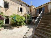 Maison à LAUDUN-L'ARDOISE
