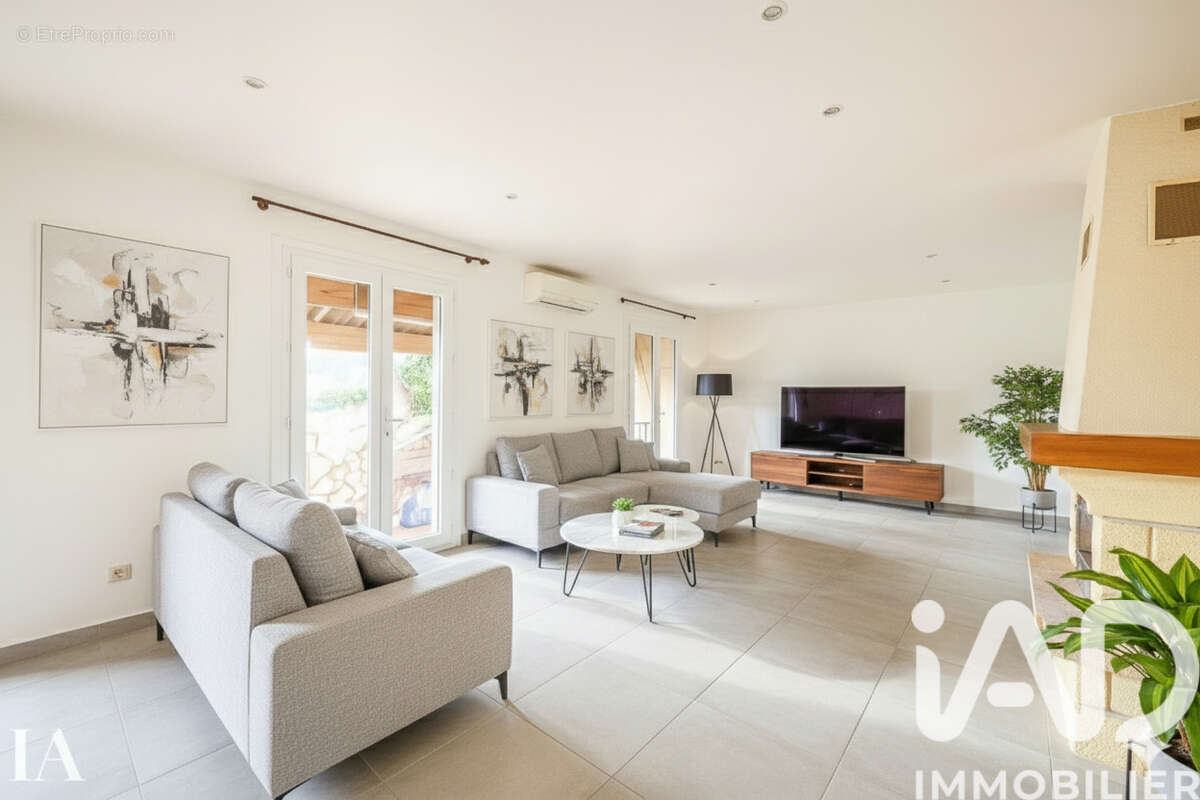 Photo 4 - Maison à FREJUS