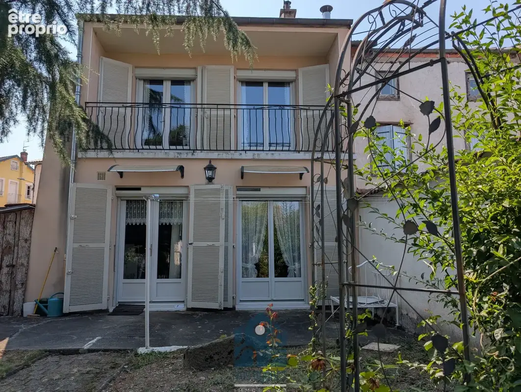 Photo Maison à Marsac-En-Livradois au prix de 120 000€