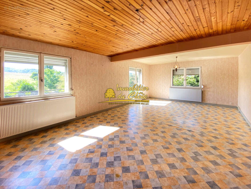 Maison à VILLERSEXEL