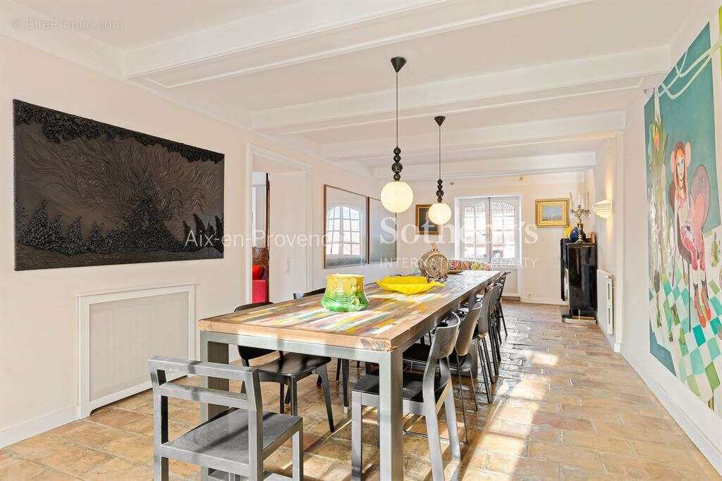 Maison à AIX-EN-PROVENCE