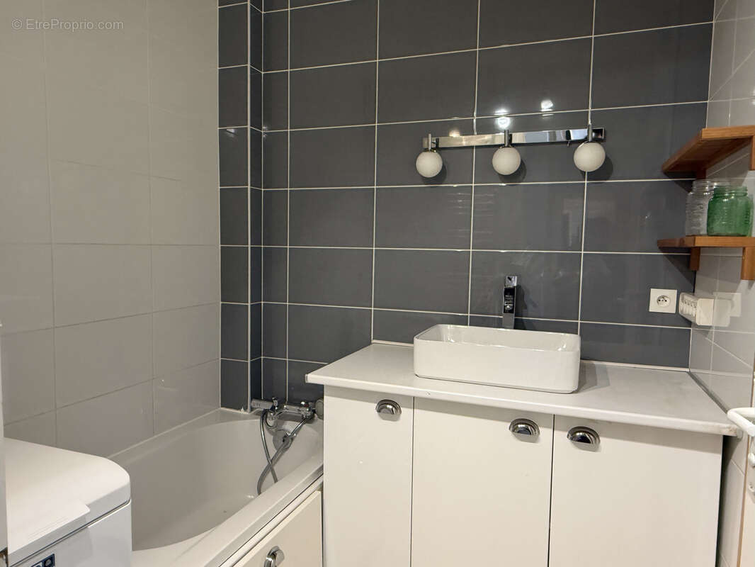 Appartement à SAINT-ETIENNE