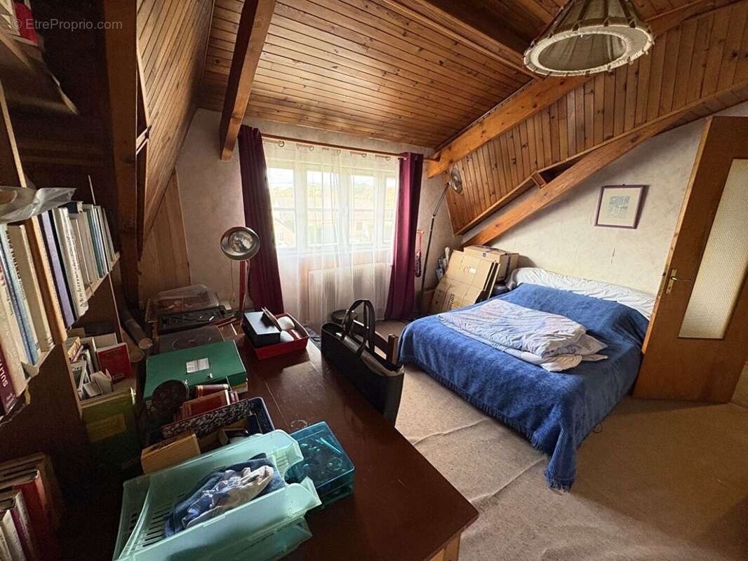 59439670h.jpg - Maison à SAINTE-GENEVIEVE