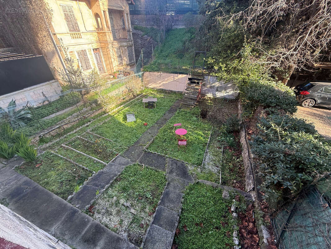 Maison à LE CANNET