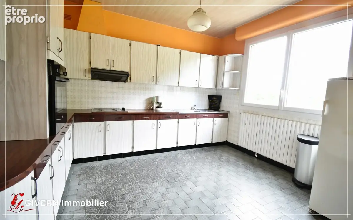 Maison 6 pièces 175 m² à vendre à Le Faouet (56320) - photo 2