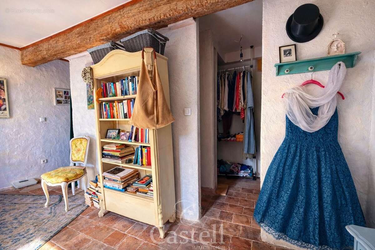 Maison à BESSAN
