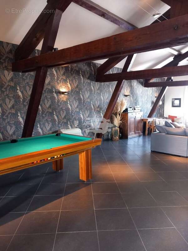 Appartement 320 m² à Reims  - photo 122