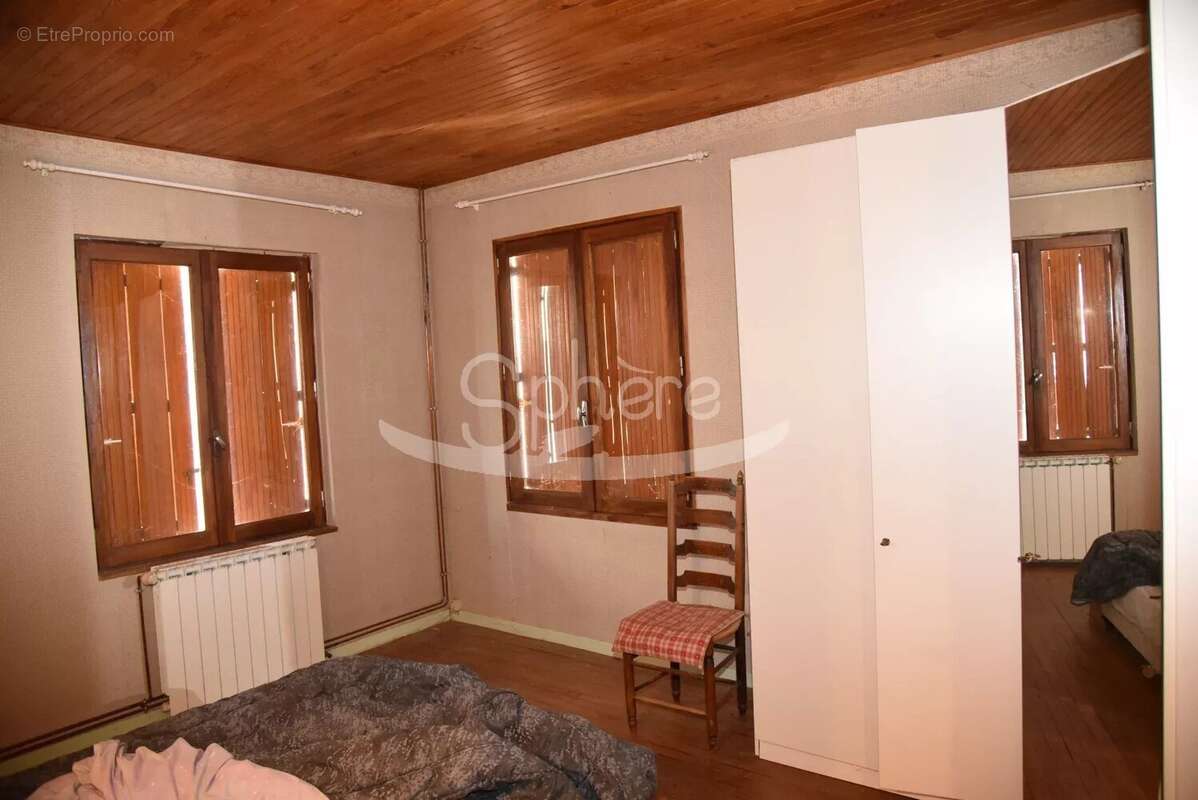 Maison de campagne avec grand terrain - photo 4