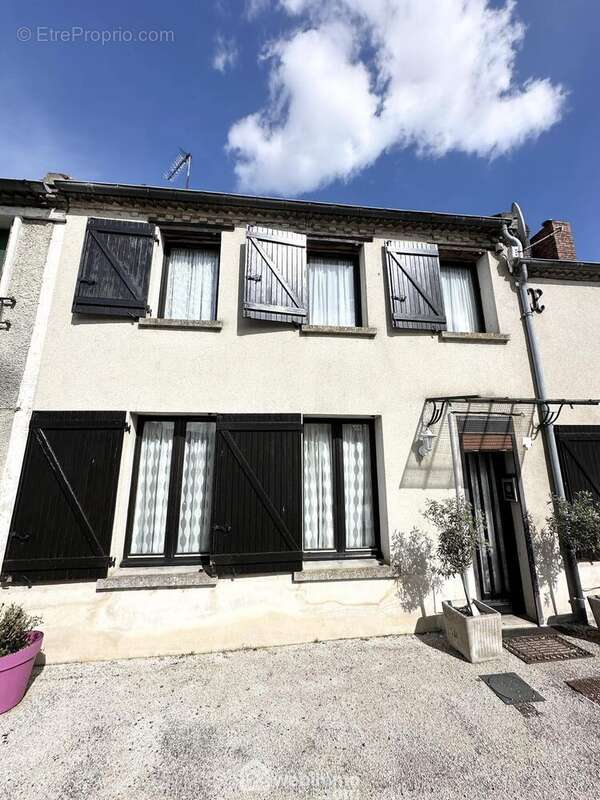 Allons découvrir l'intérieur