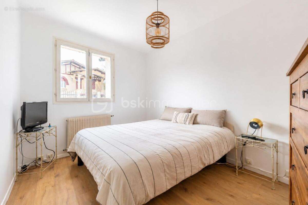Pessac Quartier des musiciens Maison 136 m² avec piscine 4 chambres - photo 6