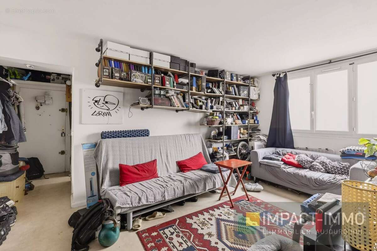Appartement à PARIS-17E