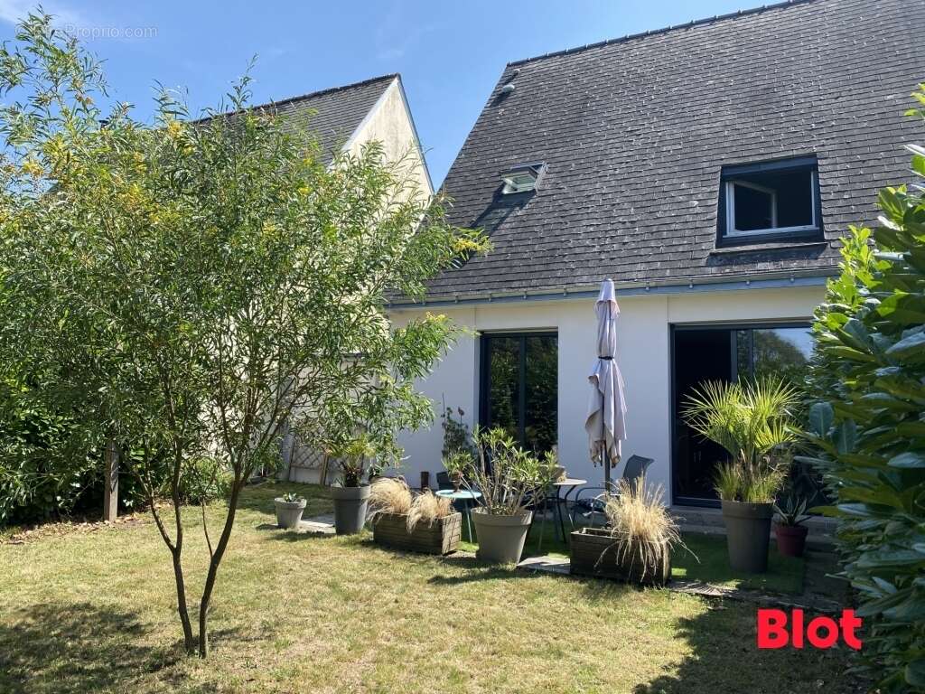 Maison à MEUCON
