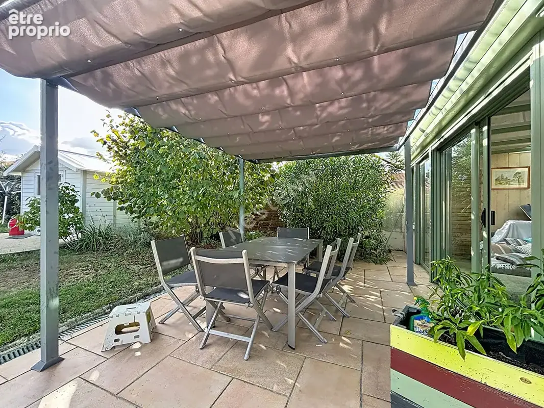 Maison plain pied 7 pièces à vendre à Rezé - La Houssais, 134 m², 3 chambres + mezzanine - photo 15