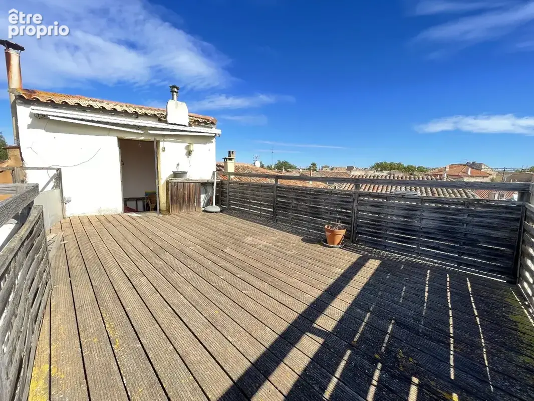 À vendre  Maison de village au cur de Florensac, avec garage, patio et terrasse - photo 3