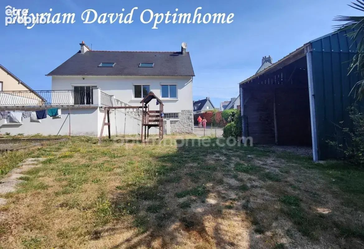 Maison familiale 171 m² – DPE C – 5 chambres – Terrain paysagé de 2 400 m² – Rostrenen - photo 25